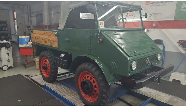 Unimog Unimog 401/Restauriert - Open body delivery van: picture 1 Unimog Unimog 401/Restauriert - Open body delivery van: picture 1