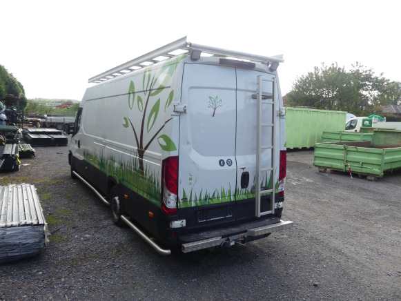 Camionnette Iveco Daily (2016-134.234 km) - Panel van: picture 4 Camionnette Iveco Daily (2016-134.234 km) - Panel van: picture 4