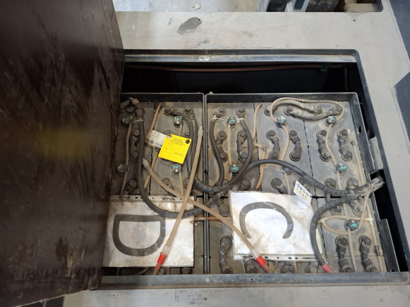 Chariot multidirectionnel Combilift ESL 14055 - 4-way reach truck: picture 4 Chariot multidirectionnel Combilift ESL 14055 - 4-way reach truck: picture 4