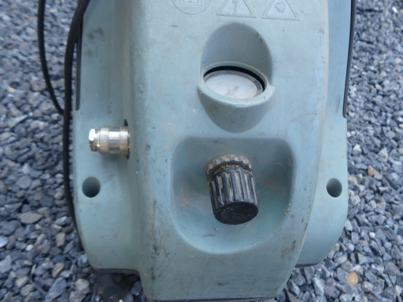 Compresseur Hitachi EC58 - Air compressor: picture 5 Compresseur Hitachi EC58 - Air compressor: picture 5