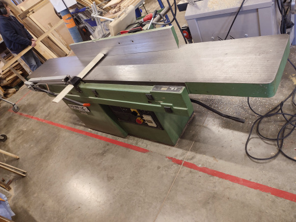 Dégauchisseuses Guillet 410 - Woodworking machinery: picture 1 Dégauchisseuses Guillet 410 - Woodworking machinery: picture 1