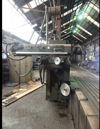 Fraiseuse universelle CNC 3 axes Huron RU 881 - Milling machine: picture 4 Fraiseuse universelle CNC 3 axes Huron RU 881 - Milling machine: picture 4