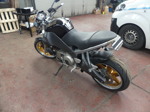 Moto BUELL - Motorcycle: picture 1 Moto BUELL - Motorcycle: picture 1