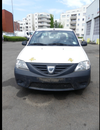 REF:12395 - Camionnette pickup Dacia Logan 1.5 DCI (2012-121.398 km) - Pickup truck: picture 2 REF:12395 - Camionnette pickup Dacia Logan 1.5 DCI (2012-121.398 km) - Pickup truck: picture 2