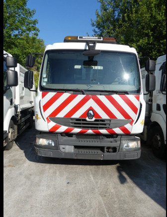 REF:69339 - Camion poubelle Renault Midlum 180DXI (2011-119.748 km) - Refuse truck: picture 3 REF:69339 - Camion poubelle Renault Midlum 180DXI (2011-119.748 km) - Refuse truck: picture 3