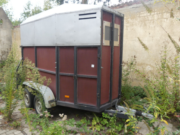 Remorque bétaillère W.M. Y2-10-2000 - Livestock trailer: picture 1 Remorque bétaillère W.M. Y2-10-2000 - Livestock trailer: picture 1