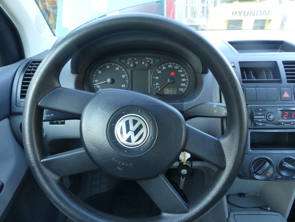 Car Voiture Volkswagen Polo (2002-119.466 km): picture 7