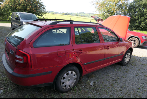 Voiture break Skoda - Estate car: picture 3 Voiture break Skoda - Estate car: picture 3