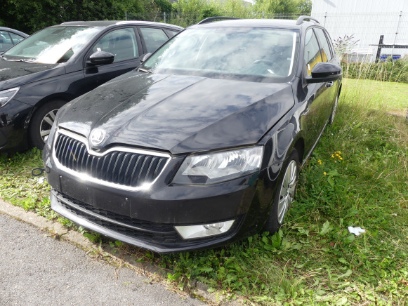 Voiture break Skoda Octavia Combi (2015-167.000 km) - Car: picture 1 Voiture break Skoda Octavia Combi (2015-167.000 km) - Car: picture 1