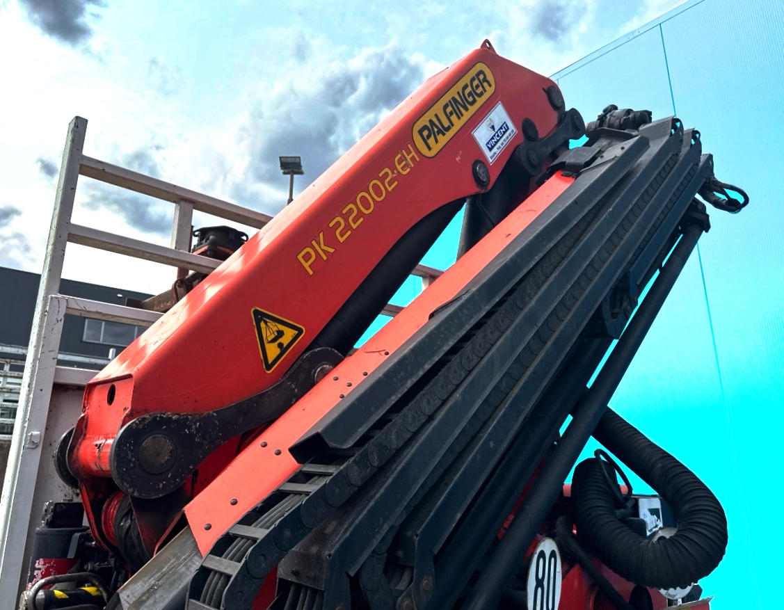 PALFINGER PK 22002-EH D year 2013, remote control, extra functions - Truck mounted crane: picture 5 PALFINGER PK 22002-EH D year 2013, remote control, extra functions - Truck mounted crane: picture 5