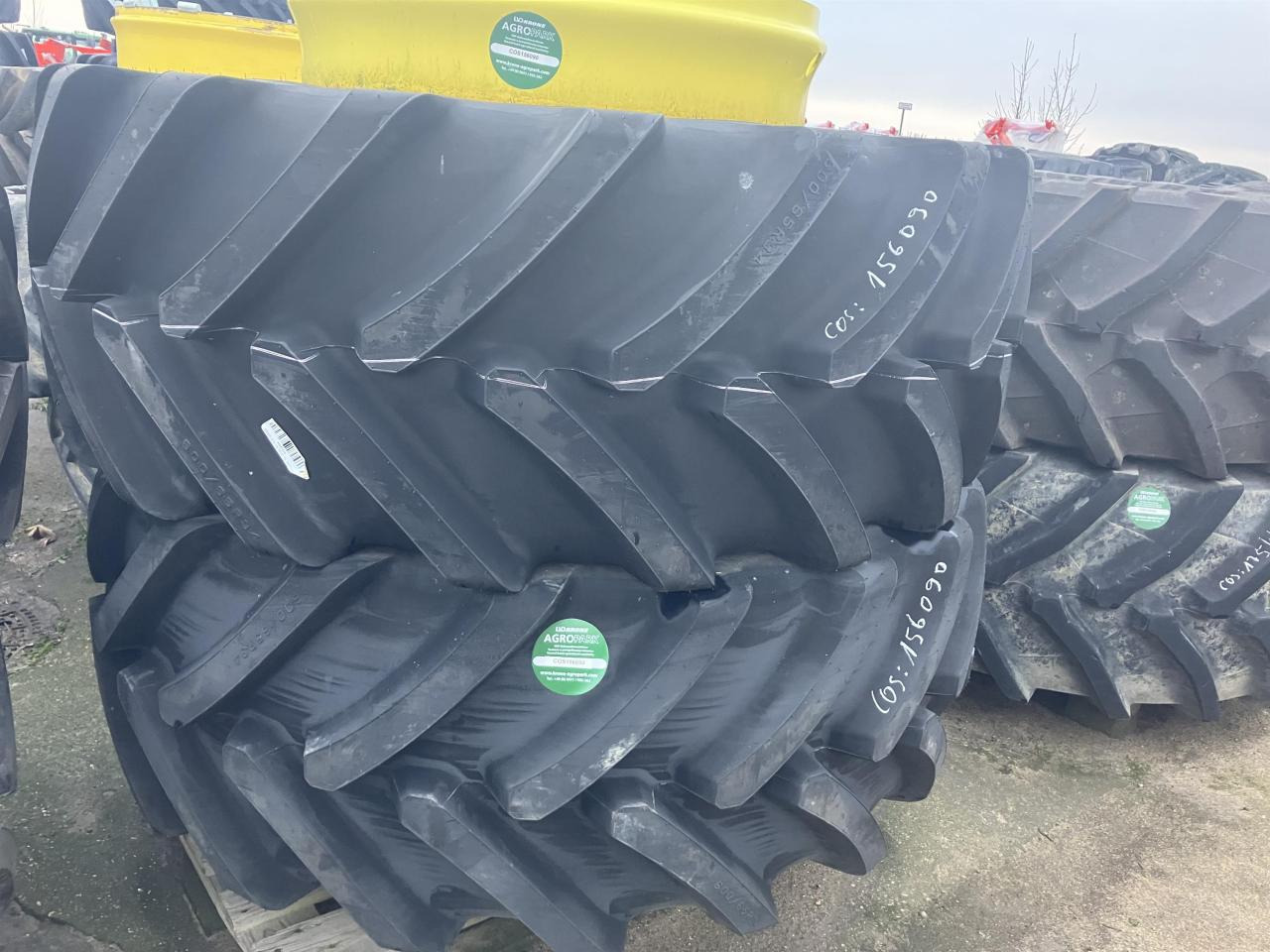 Bridgestone 600/65R34 - Tire for Agricultural machinery: picture 1 Bridgestone 600/65R34 - Tire for Agricultural machinery: picture 1
