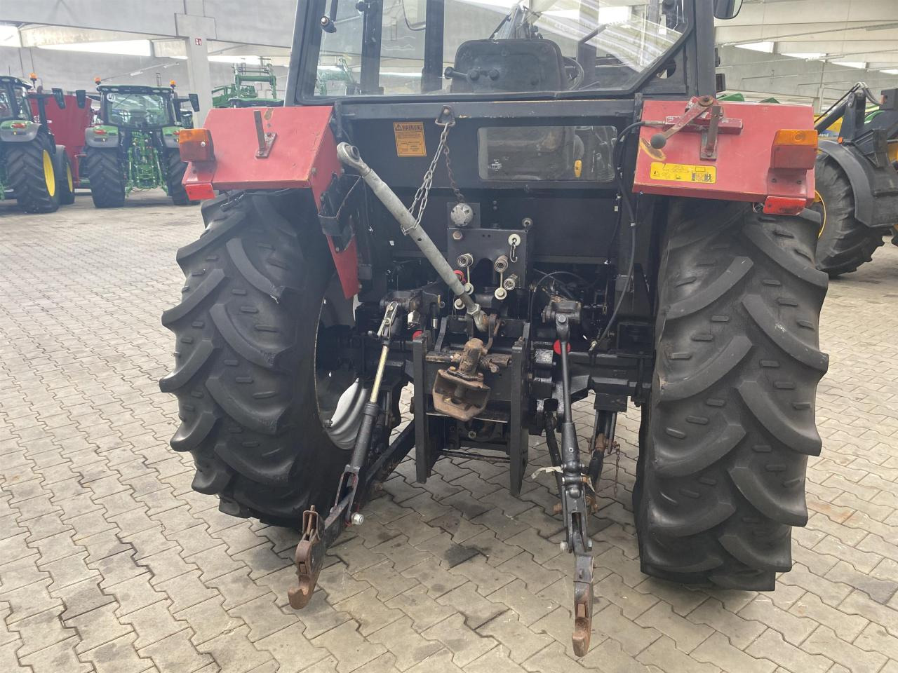 Case-IH 3230 - Farm tractor: picture 5 Case-IH 3230 - Farm tractor: picture 5