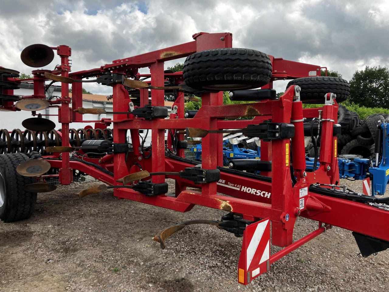 Horsch Tiger 4 AS - Cultivator: picture 1 Horsch Tiger 4 AS - Cultivator: picture 1