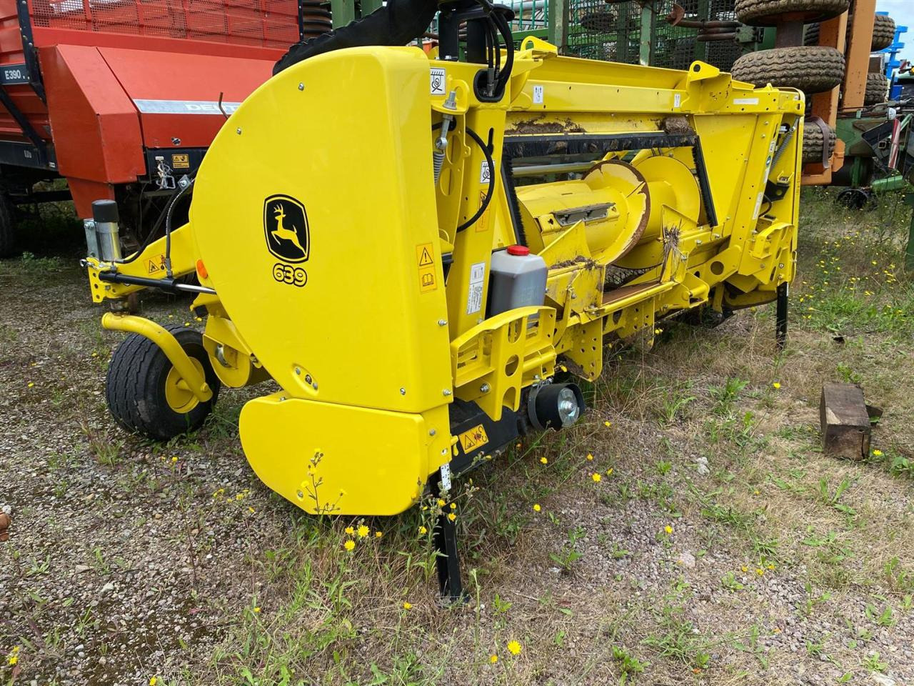 John Deere 639 - Forage harvester attachment: picture 5 John Deere 639 - Forage harvester attachment: picture 5