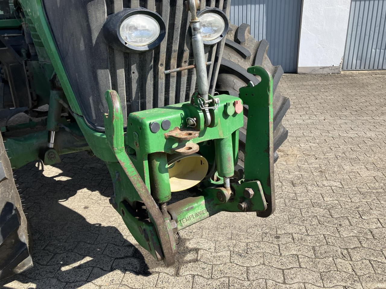 John Deere 7930 - Farm tractor: picture 3 John Deere 7930 - Farm tractor: picture 3