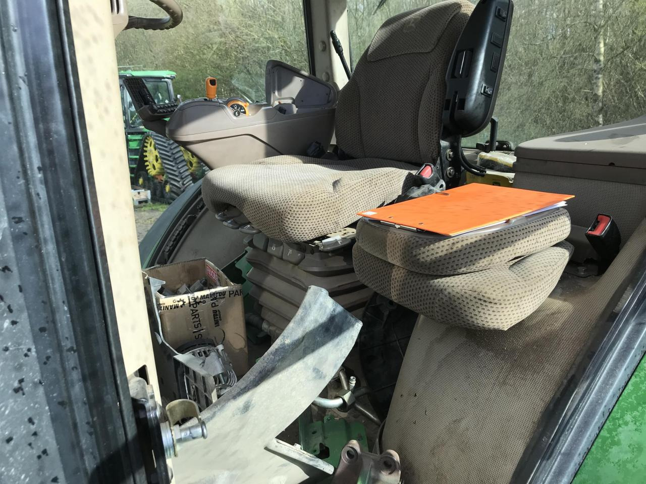 Leasing of John Deere 8295R John Deere 8295R: picture 6