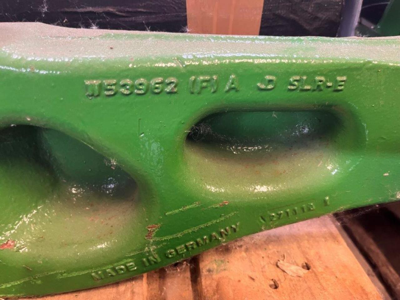 John Deere Anbaukonsolen - Front loader for tractor: picture 5 John Deere Anbaukonsolen - Front loader for tractor: picture 5