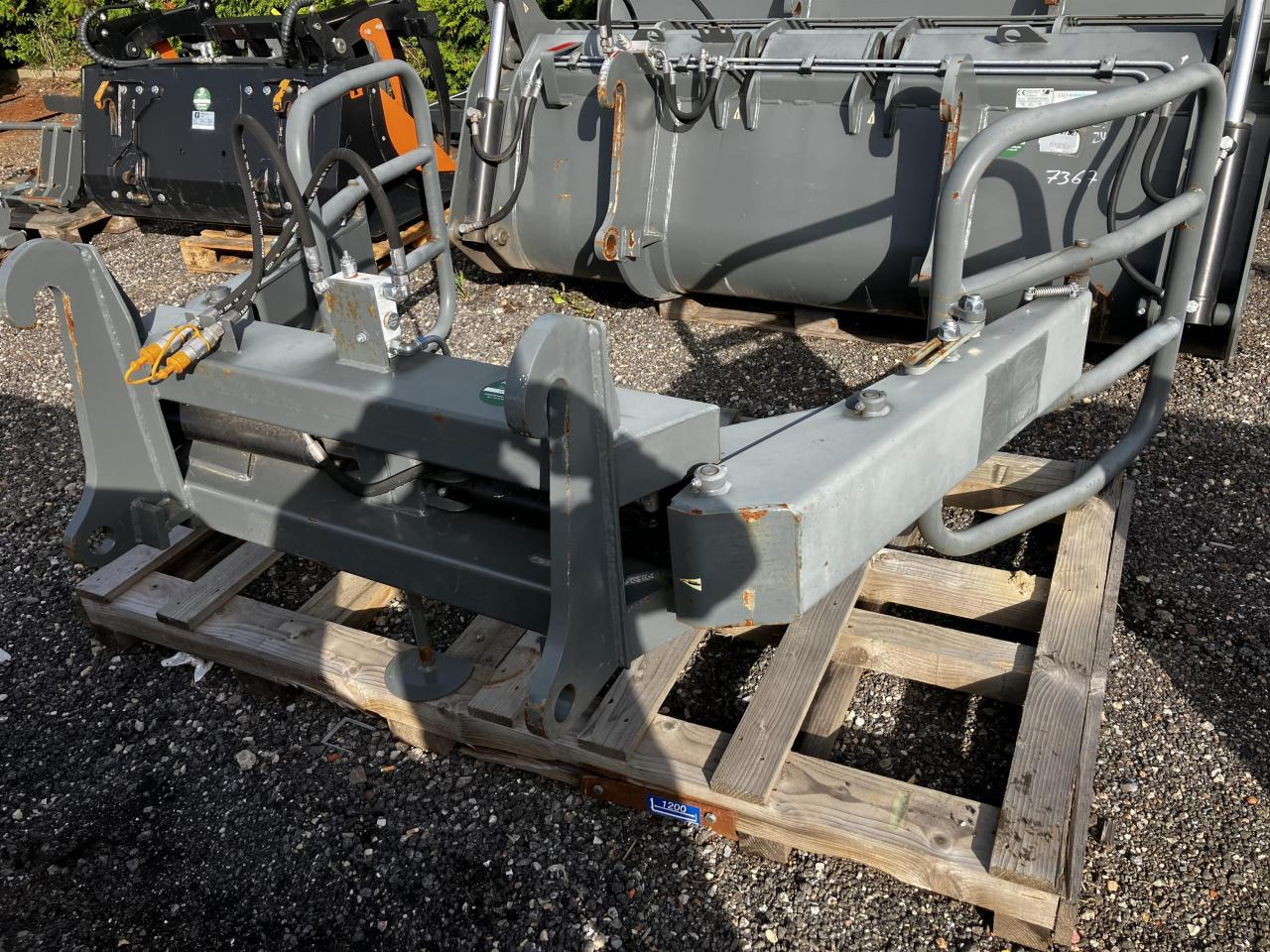 Kramer Ballenzange - Front loader for tractor: picture 1 Kramer Ballenzange - Front loader for tractor: picture 1