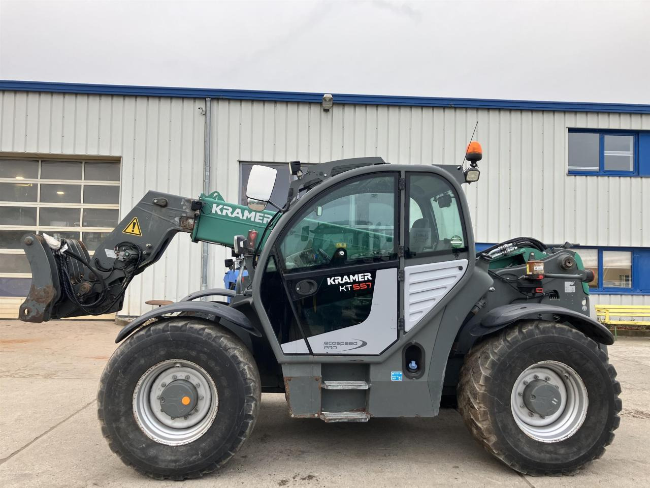 Kramer KT557 - Telescopic handler: picture 2 Kramer KT557 - Telescopic handler: picture 2