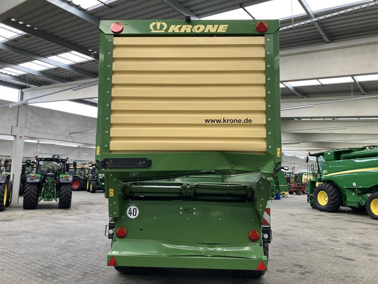 Krone TX 460 D - Forage wagon: picture 4 Krone TX 460 D - Forage wagon: picture 4