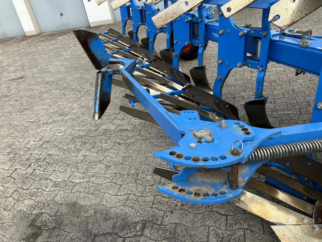 Lemken Juwel 8 MV 5+1 N 100 - Plough: picture 4 Lemken Juwel 8 MV 5+1 N 100 - Plough: picture 4