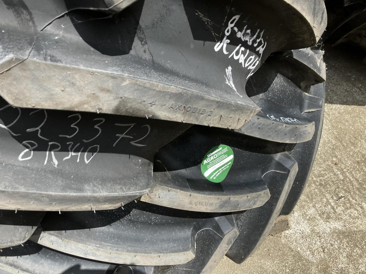 Michelin 650/60R34 VF - Tire for Agricultural machinery: picture 4 Michelin 650/60R34 VF - Tire for Agricultural machinery: picture 4