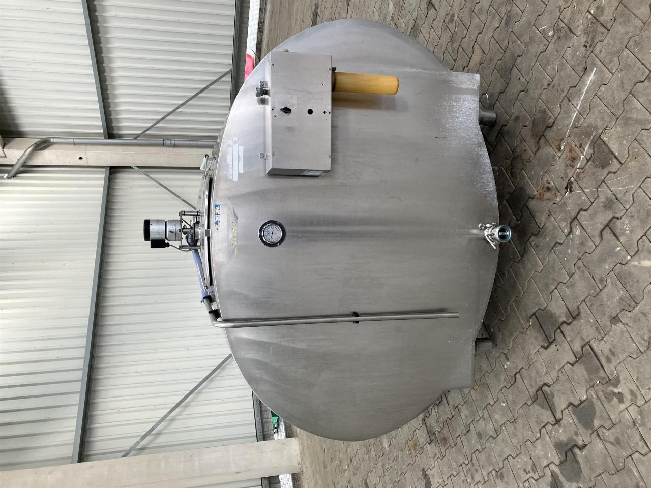 Müller O-700, ca. 3.000 Ltr. - Milking equipment: picture 4 Müller O-700, ca. 3.000 Ltr. - Milking equipment: picture 4