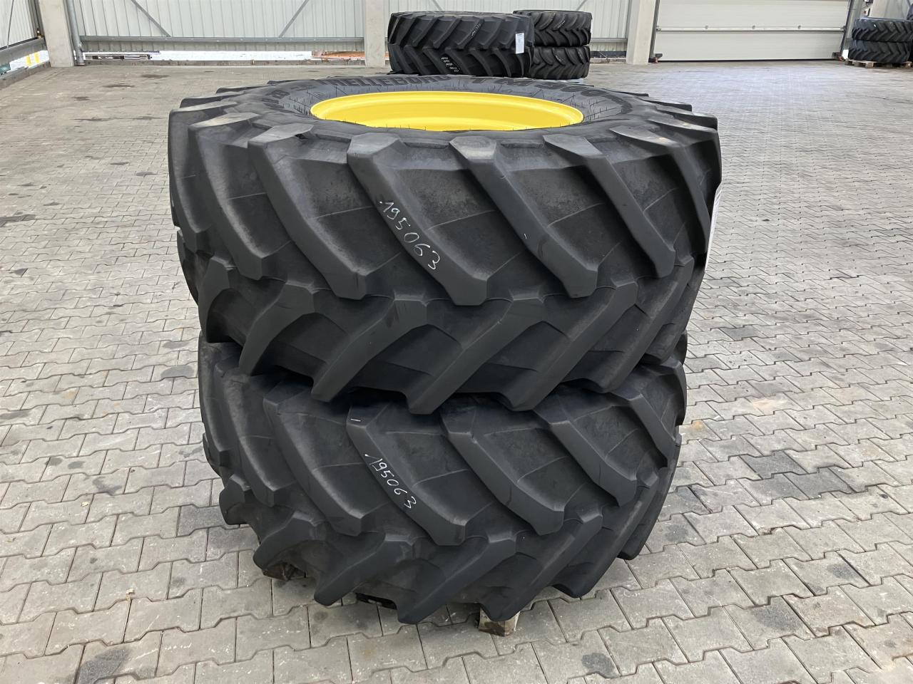 Trelleborg 600/70R28 - Tire for Agricultural machinery: picture 2 Trelleborg 600/70R28 - Tire for Agricultural machinery: picture 2