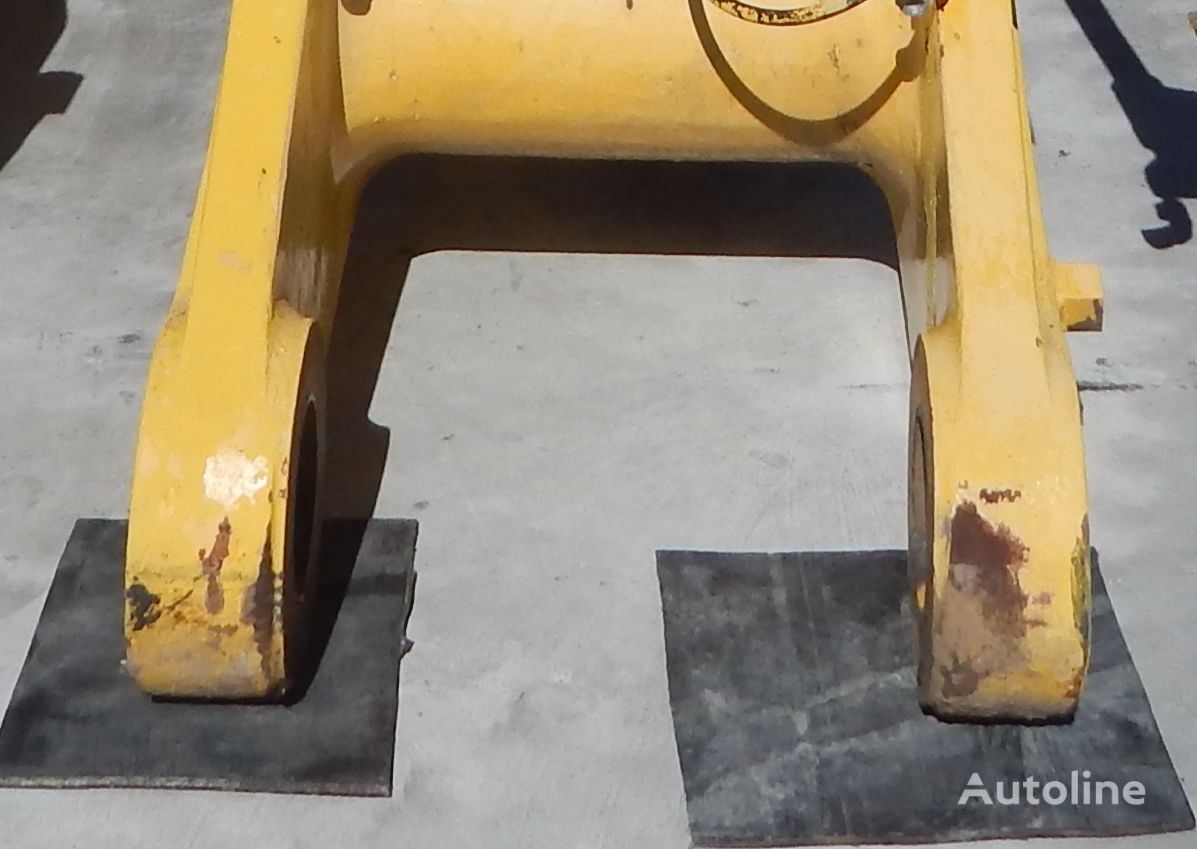 Komatsu PLUMA PC240-6 Komatsu PC240-6 - Boom for Excavator: picture 3 Komatsu PLUMA PC240-6 Komatsu PC240-6 - Boom for Excavator: picture 3