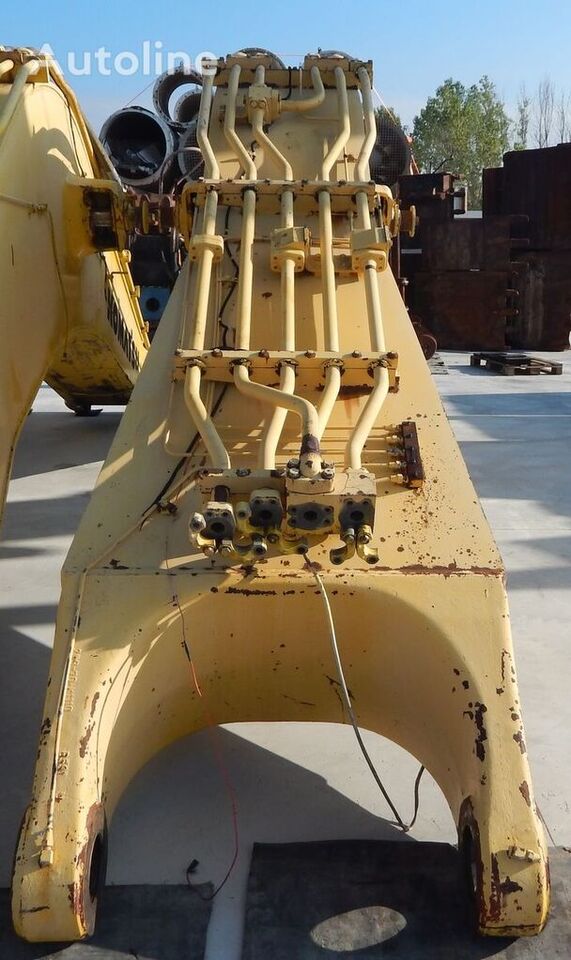 Komatsu PLUMA PC750-6 Komatsu PC750-6 - Boom for Excavator: picture 1 Komatsu PLUMA PC750-6 Komatsu PC750-6 - Boom for Excavator: picture 1