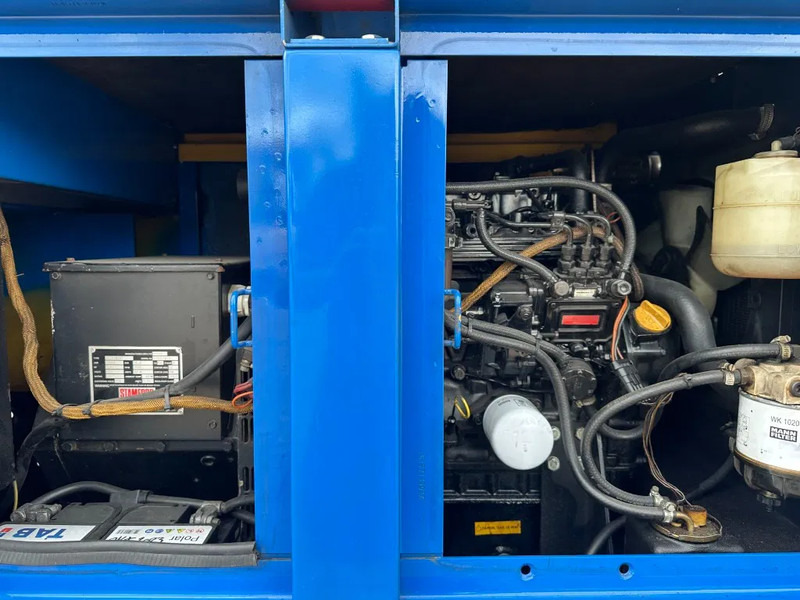 Atlas-Copco QAS 14 Yanmar Stamford 15 kVA Silent generatorset - Generator set: picture 3 Atlas-Copco QAS 14 Yanmar Stamford 15 kVA Silent generatorset - Generator set: picture 3