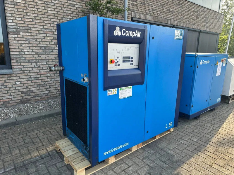 Air compressor Compair L50 - 10A 45 kW 7.55 m3 / min 10 Bar Elektrische Schroefcompressor: picture 7 Air compressor Compair L50 - 10A 45 kW 7.55 m3 / min 10 Bar Elektrische Schroefcompressor: picture 7