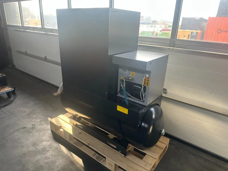 Contimac NS CN 10S 270D 7.5 kW 965 L / min 10 Bar Elektrische Schroefcompressor met Droger en Ketel - Air compressor: picture 4 Contimac NS CN 10S 270D 7.5 kW 965 L / min 10 Bar Elektrische Schroefcompressor met Droger en Ketel - Air compressor: picture 4