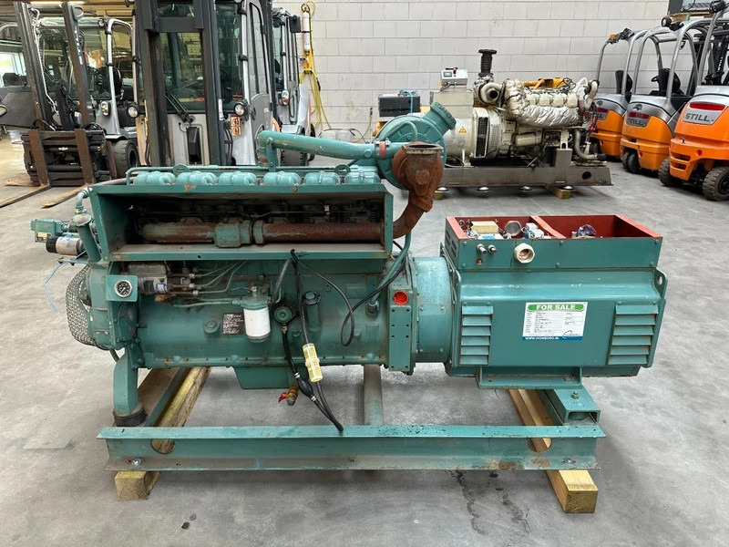 Dorman 6DAT 80 kVA generatorset ex Emergency 24 hours Noodstroom Aggregaat - Generator set: picture 2 Dorman 6DAT 80 kVA generatorset ex Emergency 24 hours Noodstroom Aggregaat - Generator set: picture 2
