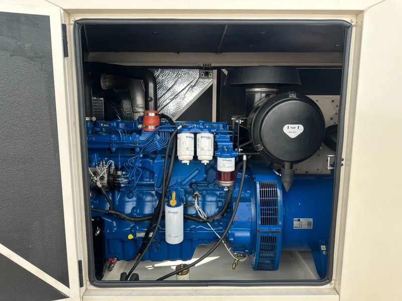 FG Wilson P220-3 Perkins 220 kVA Silent generatorset as New ! - Generator set: picture 3 FG Wilson P220-3 Perkins 220 kVA Silent generatorset as New ! - Generator set: picture 3