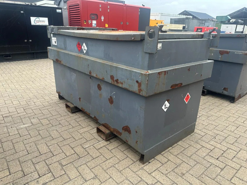 Shipping container IBC Steenbergen Kiwa IBC 2000 liter dieseltank met handpomp Milieutank: picture 10