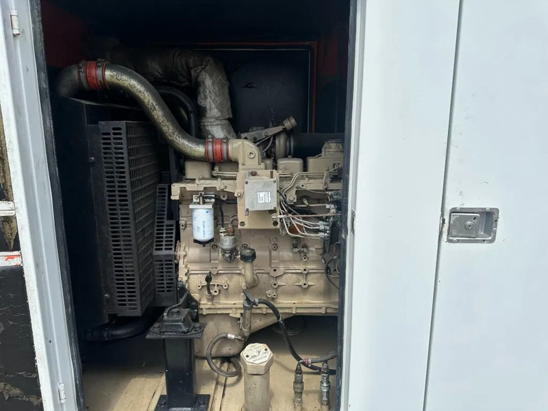Iveco FPT Stamford 125 kVA Silent Rental generatorset - Generator set: picture 5 Iveco FPT Stamford 125 kVA Silent Rental generatorset - Generator set: picture 5