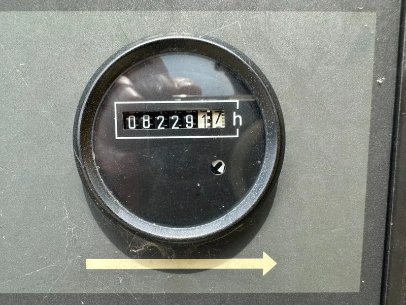 Kaeser M122 Deutz 11.1 m3 / min 7 Bar 83 kW Mobiele Diesel Compressor - Air compressor: picture 5 Kaeser M122 Deutz 11.1 m3 / min 7 Bar 83 kW Mobiele Diesel Compressor - Air compressor: picture 5