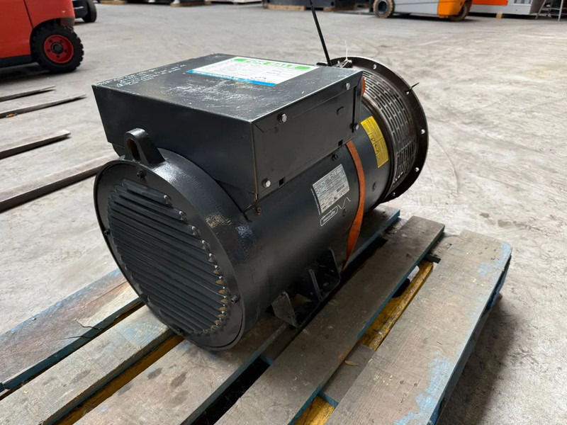 MECC ALTE SPA ECO 32-3L/4 Generatordeel 78 kVA Alternator - Generator set: picture 2 MECC ALTE SPA ECO 32-3L/4 Generatordeel 78 kVA Alternator - Generator set: picture 2