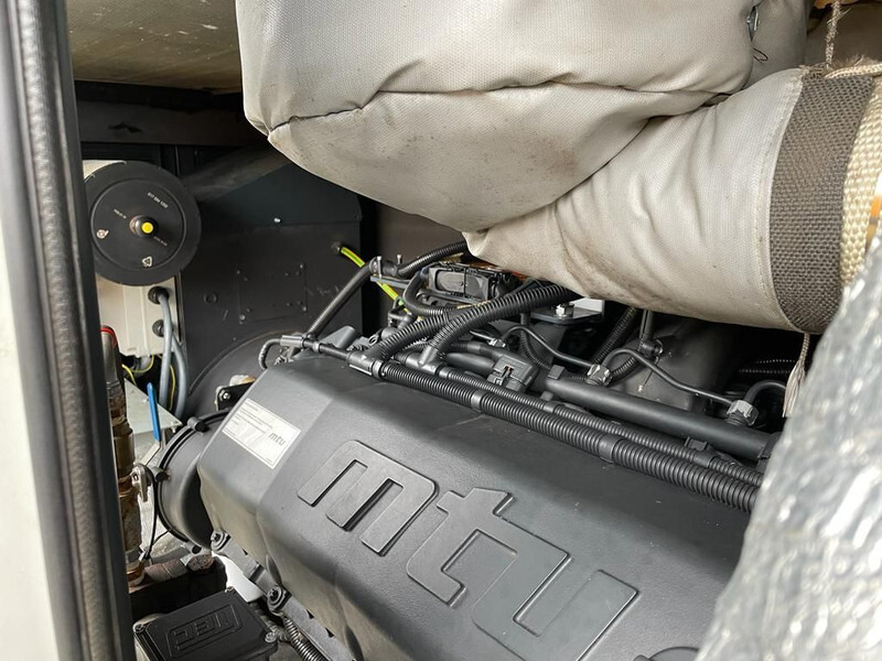 MTU Mecc Alte Spa 600 kVA Supersilent generatorset Stage 5 ! Ultra Low Emission ! As New ! - Generator set: picture 4 MTU Mecc Alte Spa 600 kVA Supersilent generatorset Stage 5 ! Ultra Low Emission ! As New ! - Generator set: picture 4