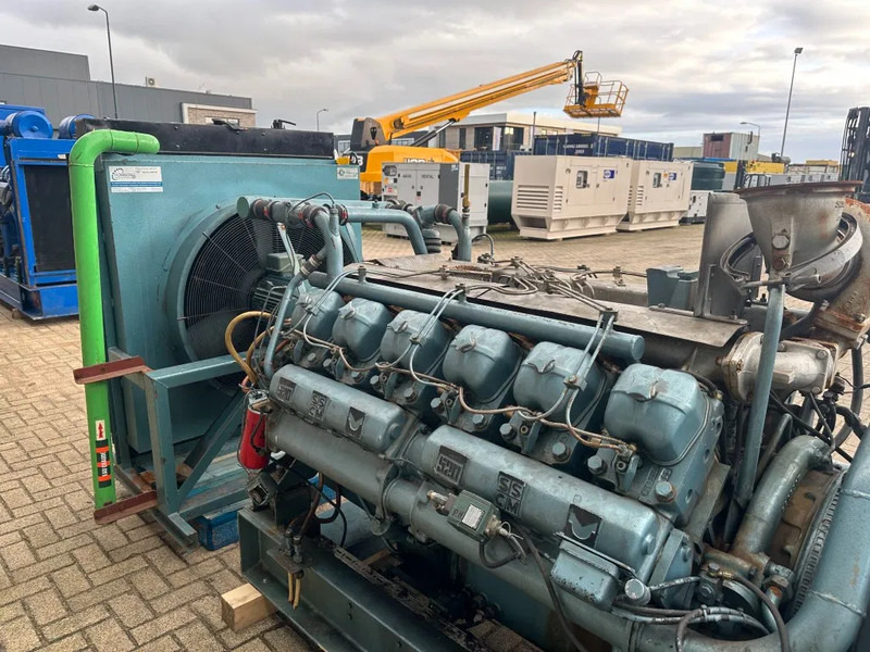 POYAUD Poyaud V12520S25/E Unelec 500 kVA noodstroom generatorset ex Emergency 271 hours - Generator set: picture 4 POYAUD Poyaud V12520S25/E Unelec 500 kVA noodstroom generatorset ex Emergency 271 hours - Generator set: picture 4
