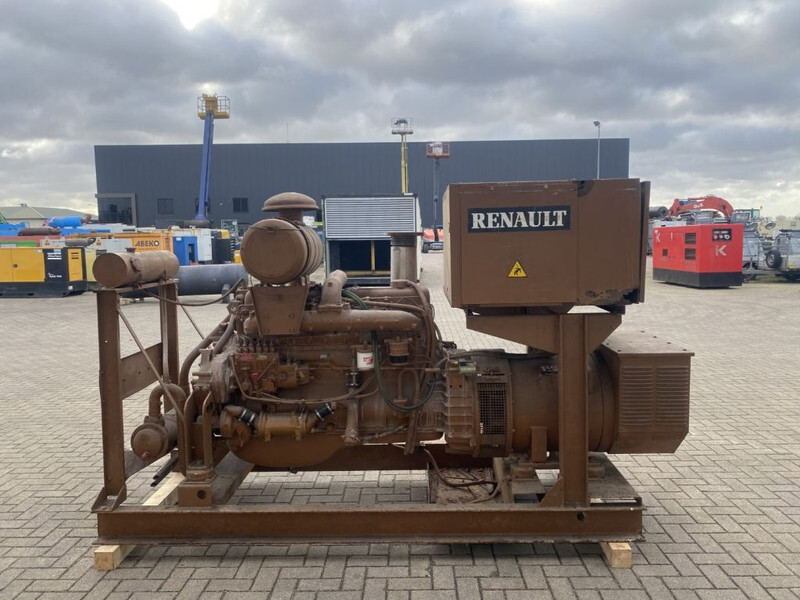 Renault Leroy Somer 180 kVA generatorset ex emergency - Generator set: picture 5 Renault Leroy Somer 180 kVA generatorset ex emergency - Generator set: picture 5