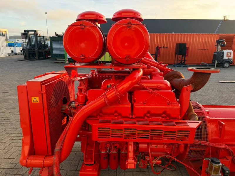 Renault Unelec 315 kVA Noodstroom generatorset ex Emergency as New ! 14 test hours ! - Generator set: picture 3 Renault Unelec 315 kVA Noodstroom generatorset ex Emergency as New ! 14 test hours ! - Generator set: picture 3