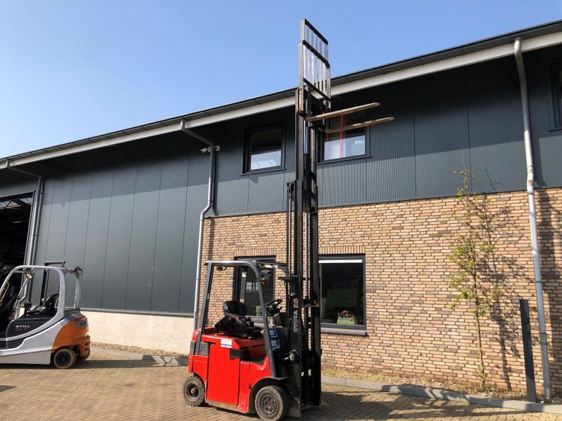 Electric forklift Toyota 1.6 ton Triplex Freelift Sideshift Elektra Heftruck: picture 19