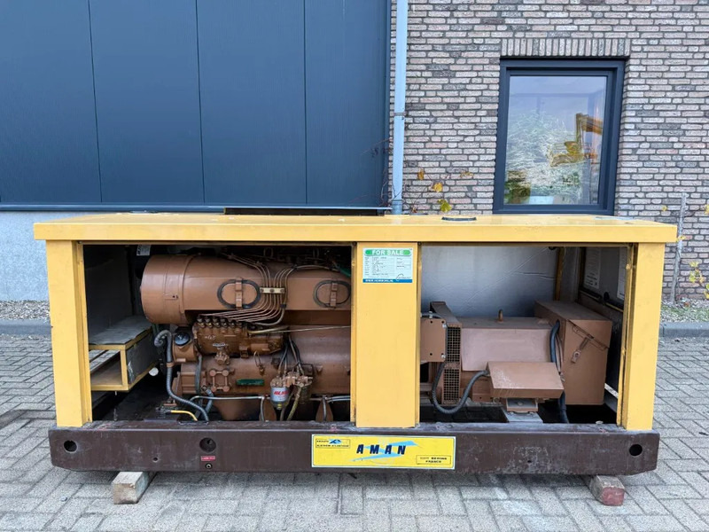 VM Alsthom Unelec 55 kVA Silent generatorset - Generator set: picture 3 VM Alsthom Unelec 55 kVA Silent generatorset - Generator set: picture 3