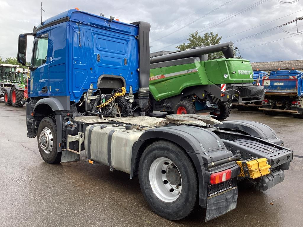 Mercedes Benz Arocs 1846 HAD 4×4 - Tractor unit: picture 3 Mercedes Benz Arocs 1846 HAD 4×4 - Tractor unit: picture 3