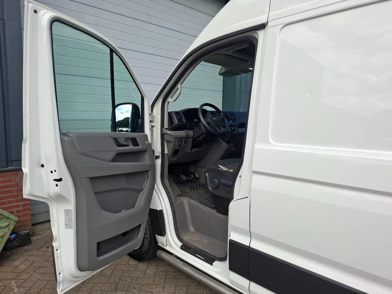 Volkswagen Crafter L4H2 - Panel van: picture 4 Volkswagen Crafter L4H2 - Panel van: picture 4