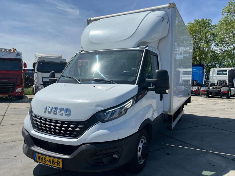 Iveco Daily 35C16 Achterdeuren (15 diverse modellen op voorraad) - Closed box van: picture 1 Iveco Daily 35C16 Achterdeuren (15 diverse modellen op voorraad) - Closed box van: picture 1