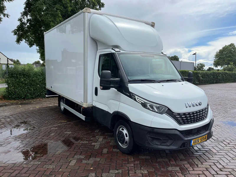 Iveco Daily 35C16 Achterdeuren (15 diverse modellen op voorraad) - Closed box van, Crew cab van: picture 3 Iveco Daily 35C16 Achterdeuren (15 diverse modellen op voorraad) - Closed box van, Crew cab van: picture 3