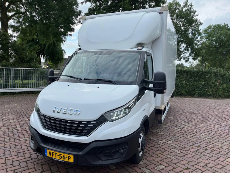 Iveco Daily 35C16 Achterdeuren nieuwe motor +distributieriem bij 253480 KM op 02-05-2024 - Closed box van, Crew cab van: picture 2 Iveco Daily 35C16 Achterdeuren nieuwe motor +distributieriem bij 253480 KM op 02-05-2024 - Closed box van, Crew cab van: picture 2